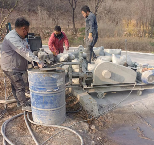 江海路面下沉注浆